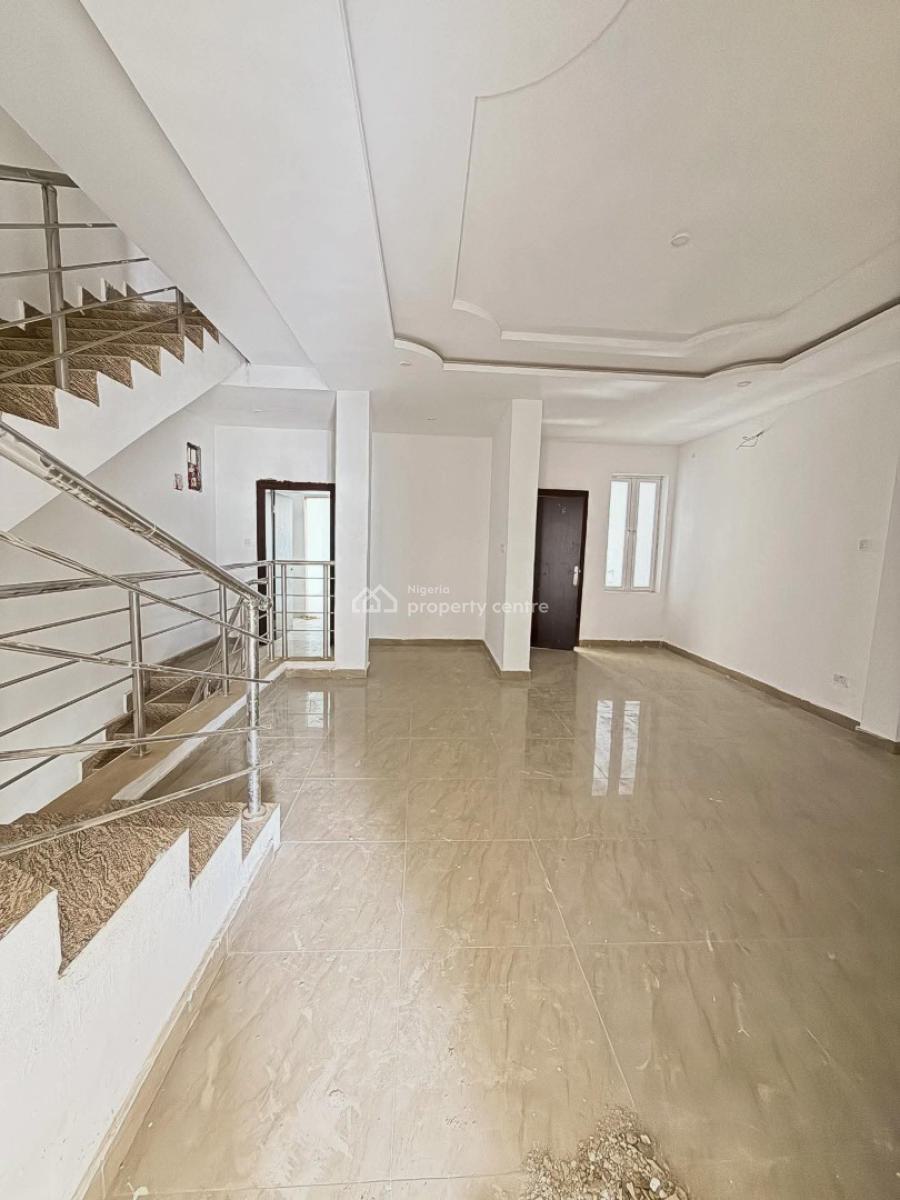Newly Built 4 Bedrooms Terraced Duplex with Bq, Guzape District, Abuja, Terraced Duplex for Rent