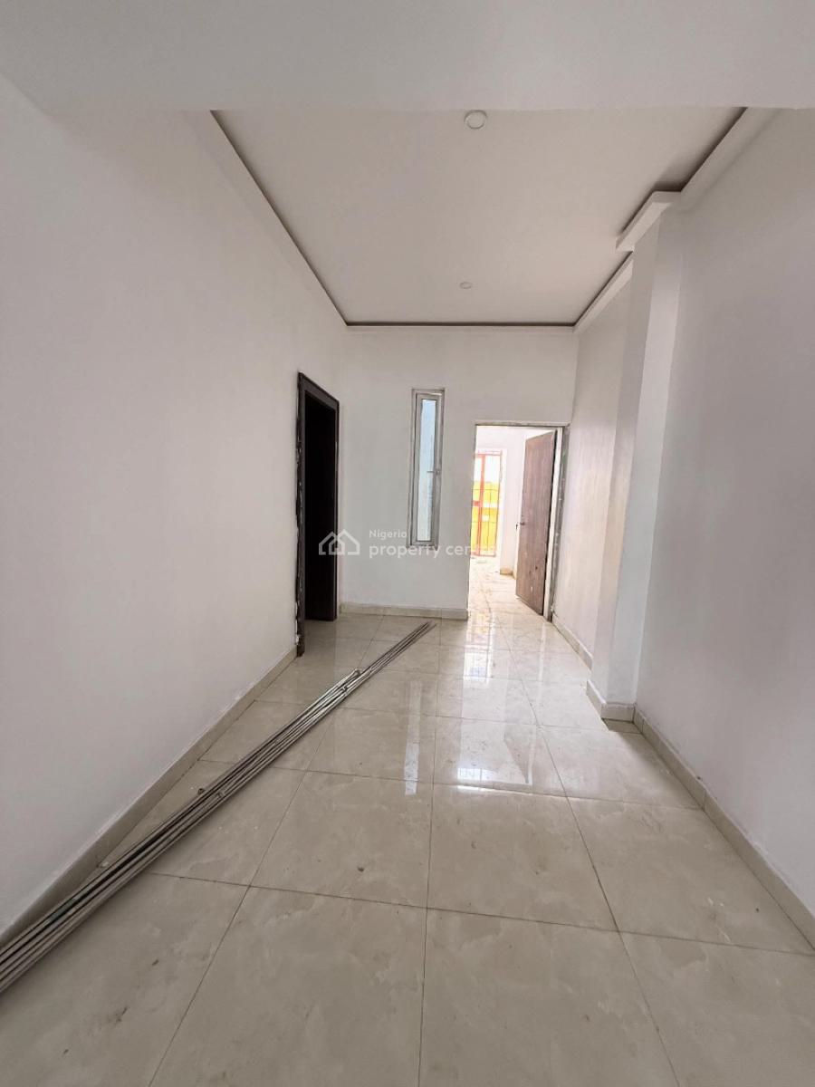 Newly Built 4 Bedrooms Terraced Duplex with Bq, Guzape District, Abuja, Terraced Duplex for Rent