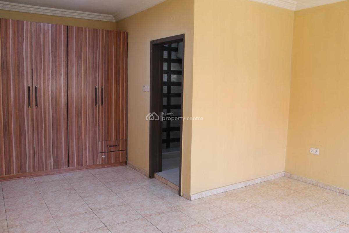 Self-serviced 4 Bedrooms Semi Detached Duplex in a Secured Estate, Lekki Phase 1, Lekki, Lagos, Semi-detached Duplex for Rent