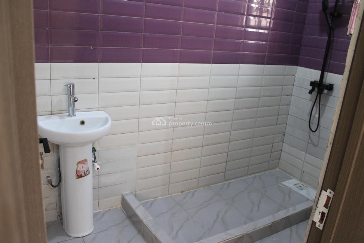 Self-serviced 4 Bedrooms Semi Detached Duplex in a Secured Estate, Lekki Phase 1, Lekki, Lagos, Semi-detached Duplex for Rent
