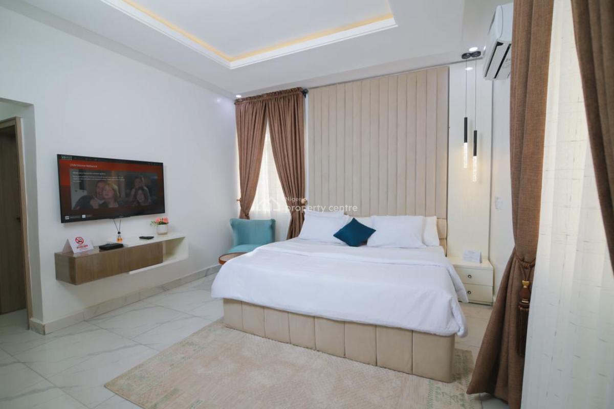 Studio Apartment with Pool, Utako, Abuja, Flat / Apartment Short Let