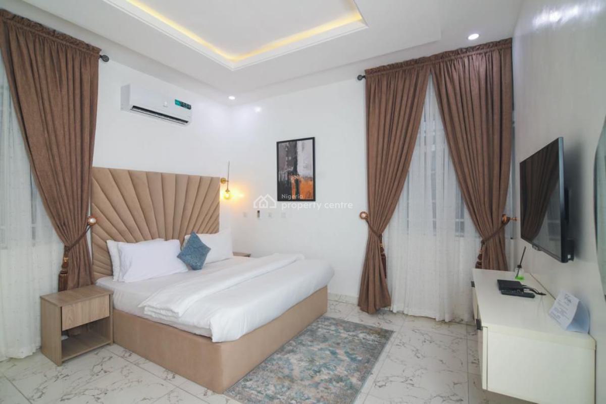 One Bedroom Apartment with Pool, Utako, Abuja, Flat / Apartment Short Let