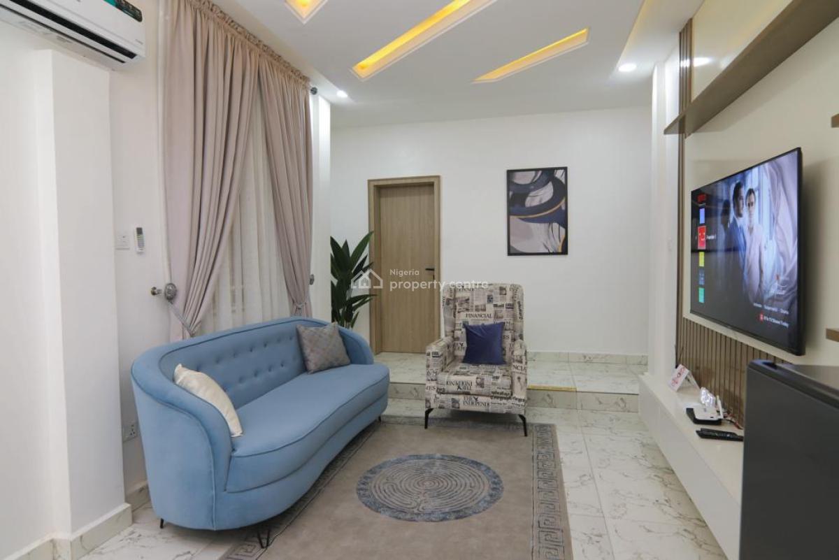 One Bedroom Apartment with Pool, Utako, Abuja, Flat / Apartment Short Let