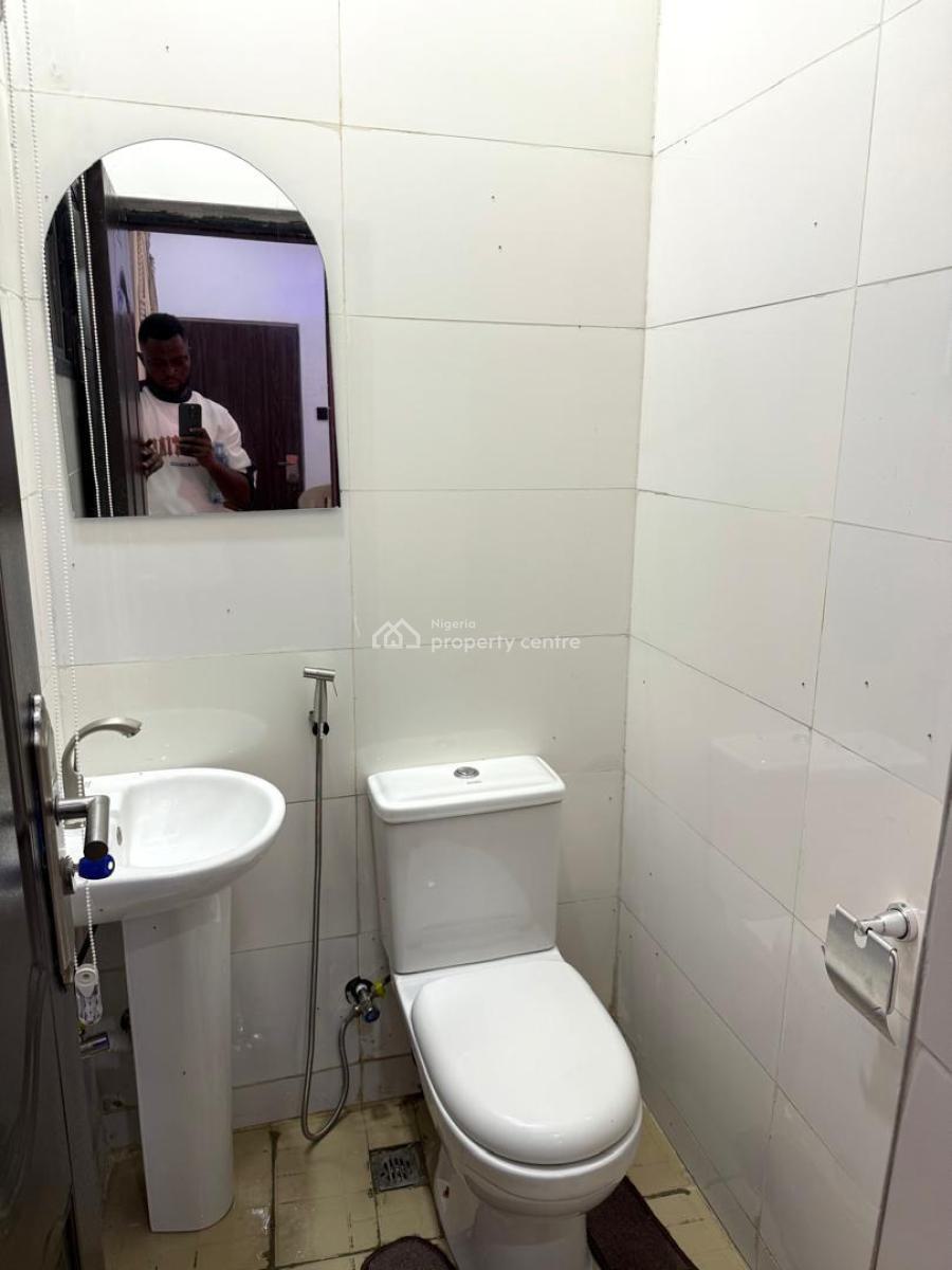 One Bedroom Apartment, Asokoro District, Abuja, Flat / Apartment Short Let
