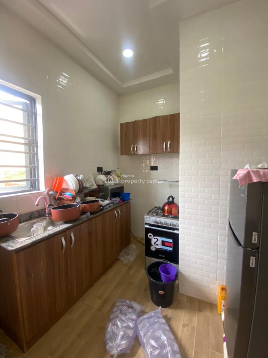 Super Luxurious 2 Bedroom Apartment, Peace Land Axis, Ogombo, Ajah, Lagos, Flat / Apartment for Rent