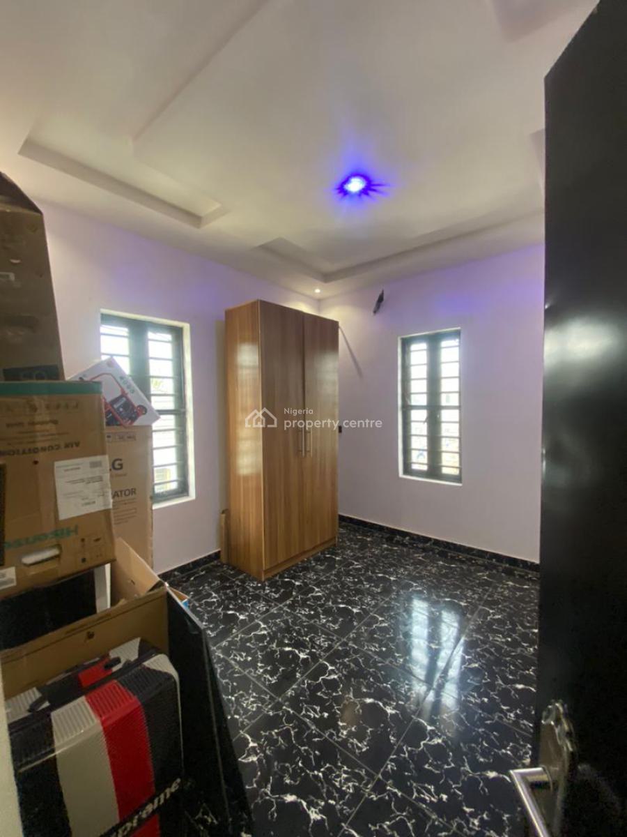 Super Luxurious 2 Bedroom Apartment, Peace Land Axis, Ogombo, Ajah, Lagos, Flat / Apartment for Rent