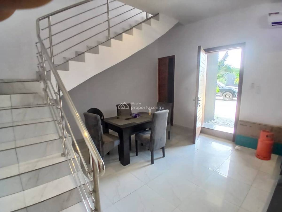 Neatly Maintained 4 Bedroom Terrace Duplex, Ikota, Lekki, Lagos, Terraced Duplex for Sale