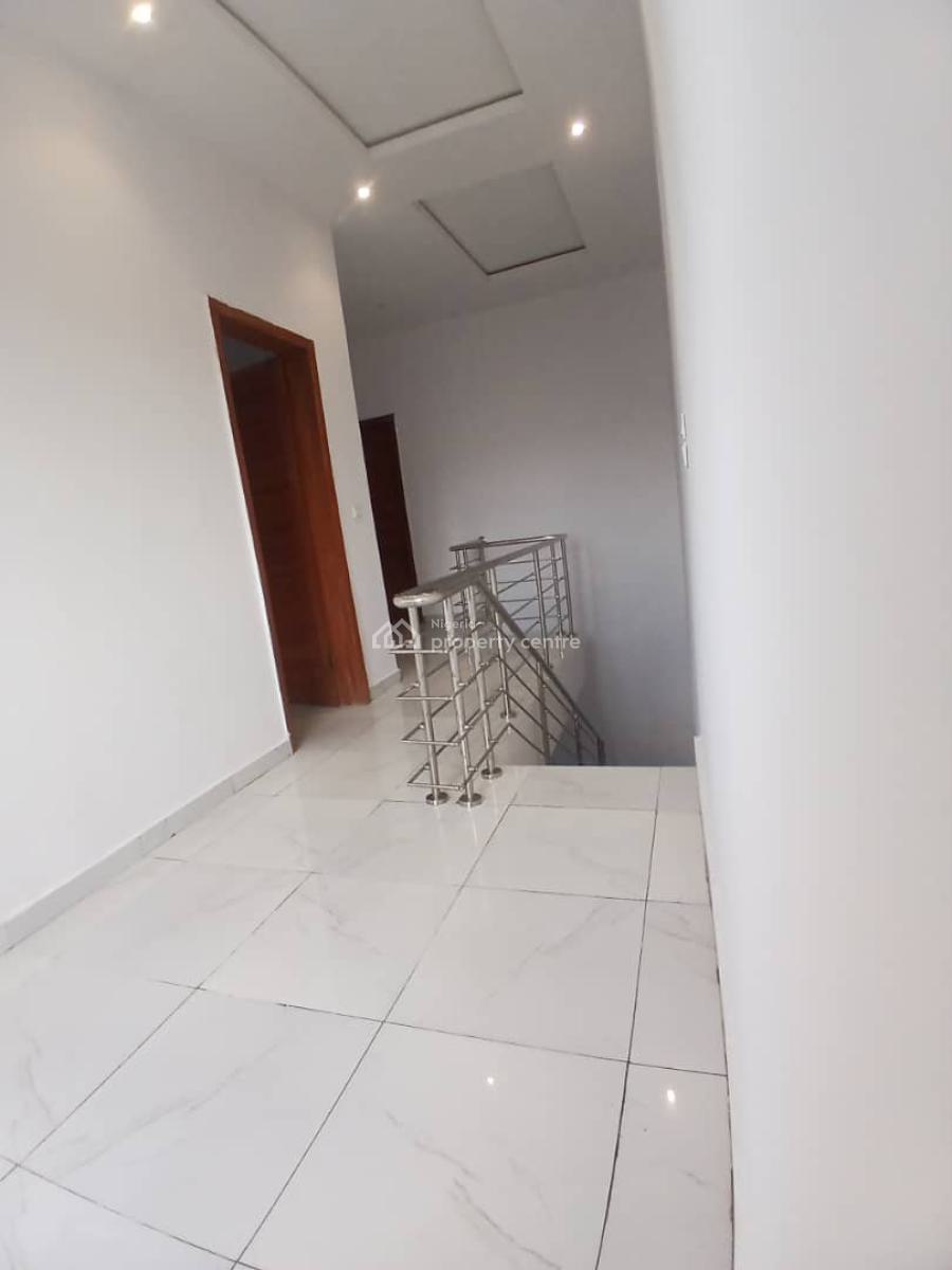 Neatly Maintained 4 Bedroom Terrace Duplex, Ikota, Lekki, Lagos, Terraced Duplex for Sale