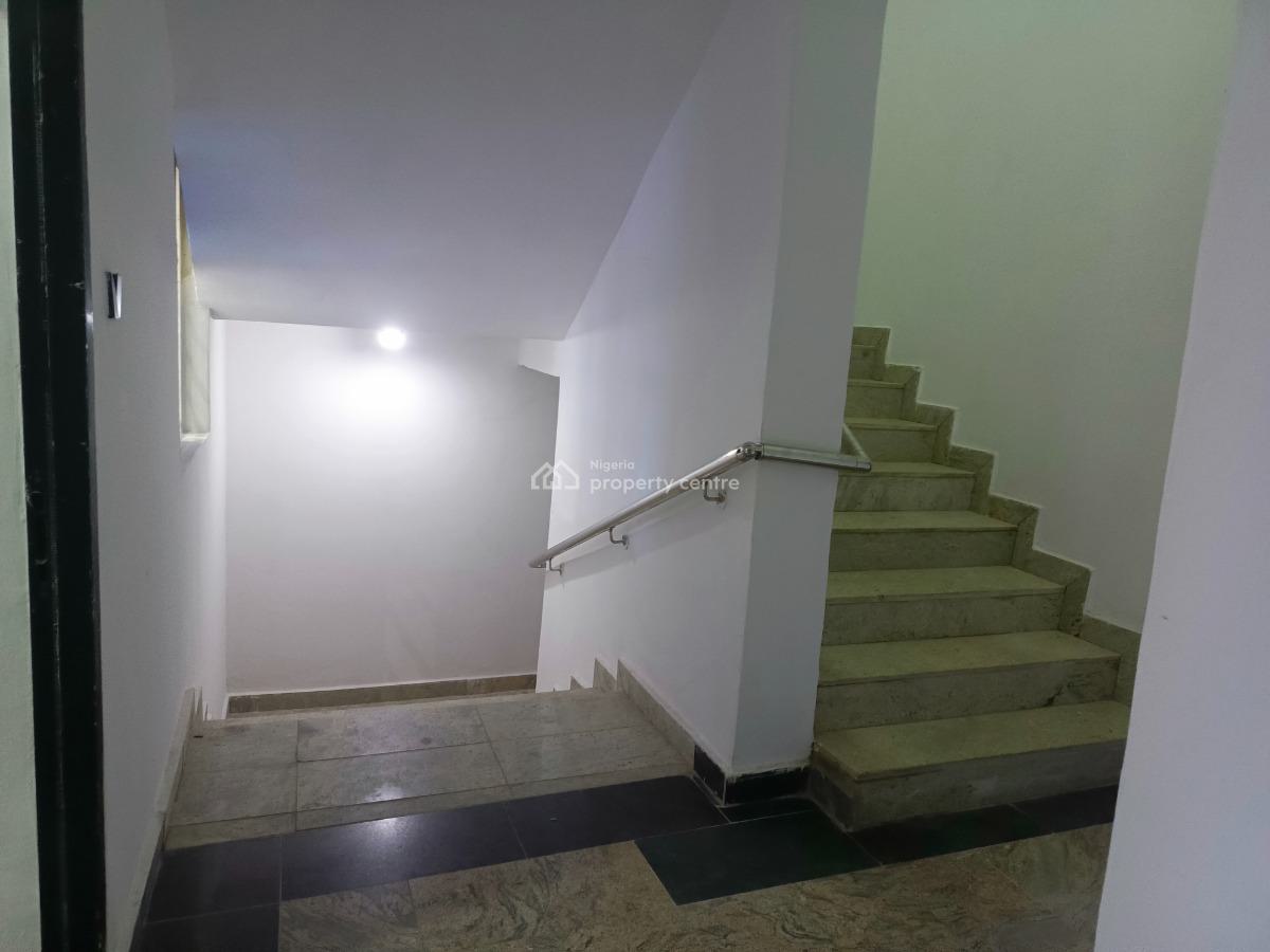 Luxury 5 Bedroom Terrace with Bq, Apo Legislative, Zone B, Apo, Abuja, Flat / Apartment for Rent