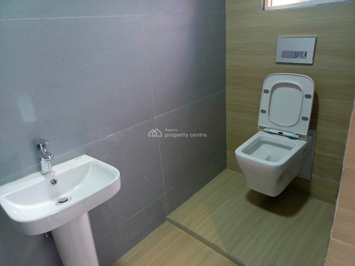 Luxury 5 Bedroom Terrace with Bq, Apo Legislative, Zone B, Apo, Abuja, Flat / Apartment for Rent
