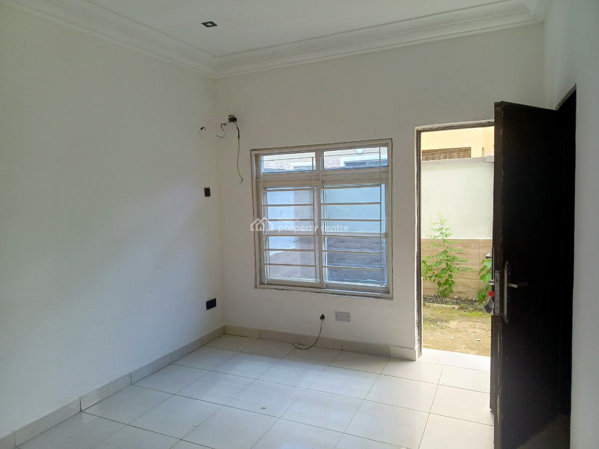 Luxury 5 Bedroom Terrace with Bq, Apo Legislative, Zone B, Apo, Abuja, Flat / Apartment for Rent