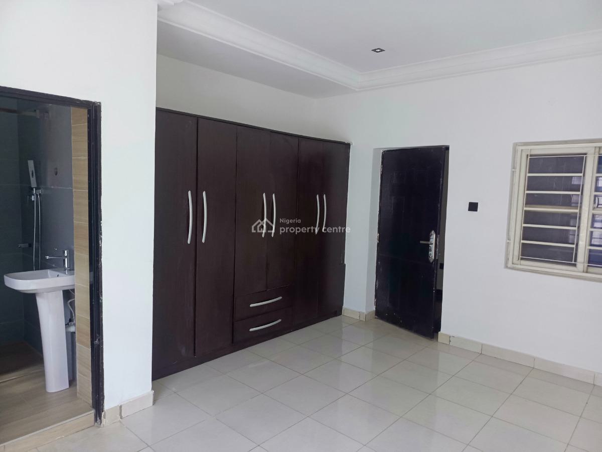 Luxury 5 Bedroom Terrace with Bq, Apo Legislative, Zone B, Apo, Abuja, Flat / Apartment for Rent