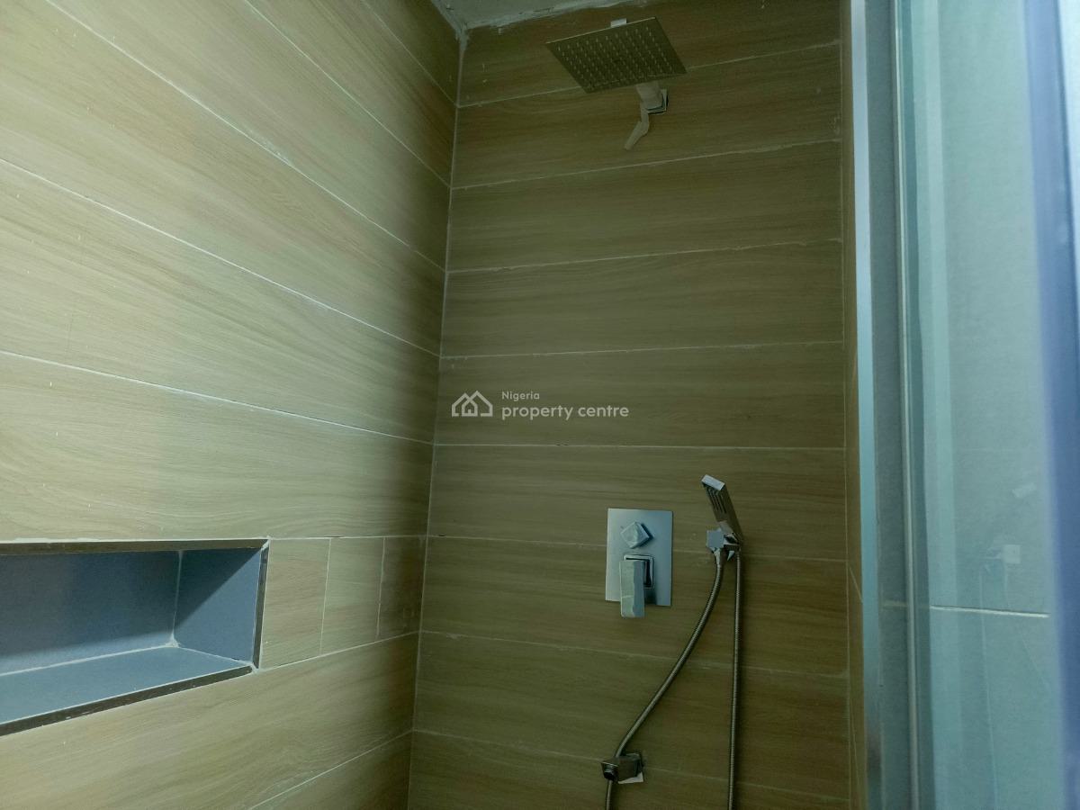 Luxury 5 Bedroom Terrace with Bq, Apo Legislative, Zone B, Apo, Abuja, Flat / Apartment for Rent
