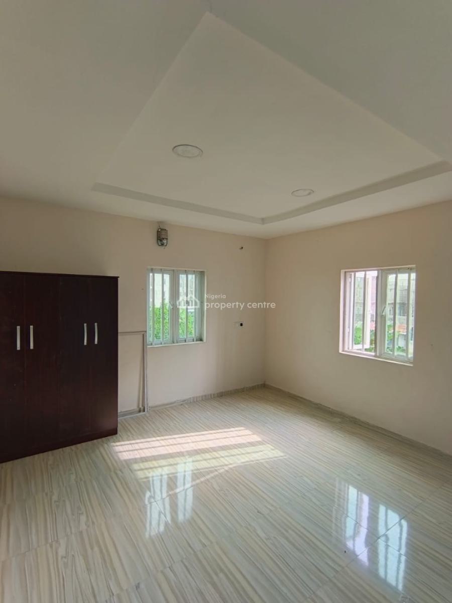 Sharp 2 Bedrooms Apartment (ground Floor), Silverland Estate, Off Thera Annex, Sangotedo, Ajah, Lagos, Flat / Apartment for Rent