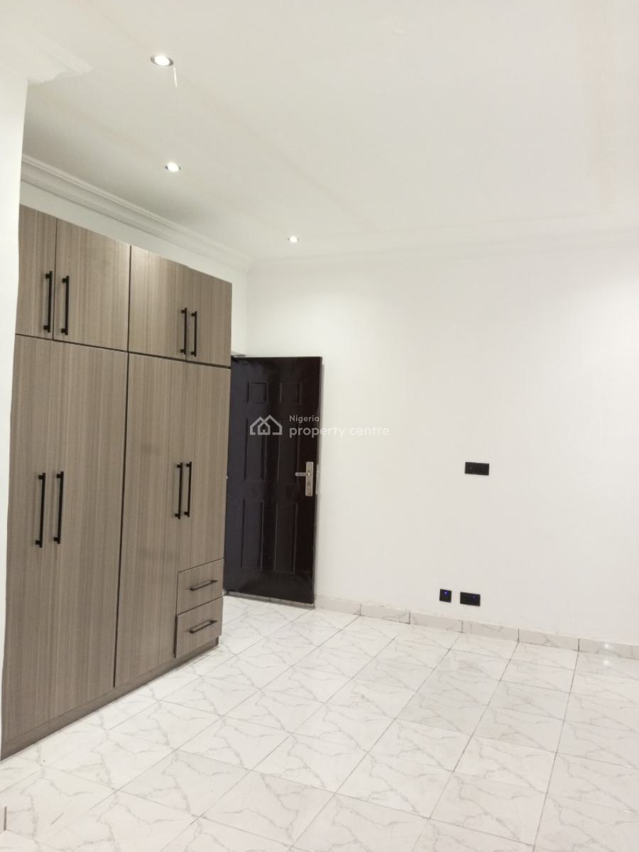 Spacious 5 Bedroom Duplex, Off Addo Road Close to Thomas Estate, Ado, Ajah, Lagos, Terraced Duplex for Rent
