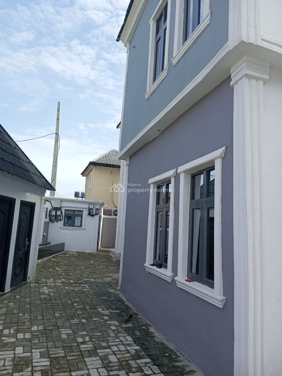 Spacious 5 Bedroom Duplex, Off Addo Road Close to Thomas Estate, Ado, Ajah, Lagos, Terraced Duplex for Rent