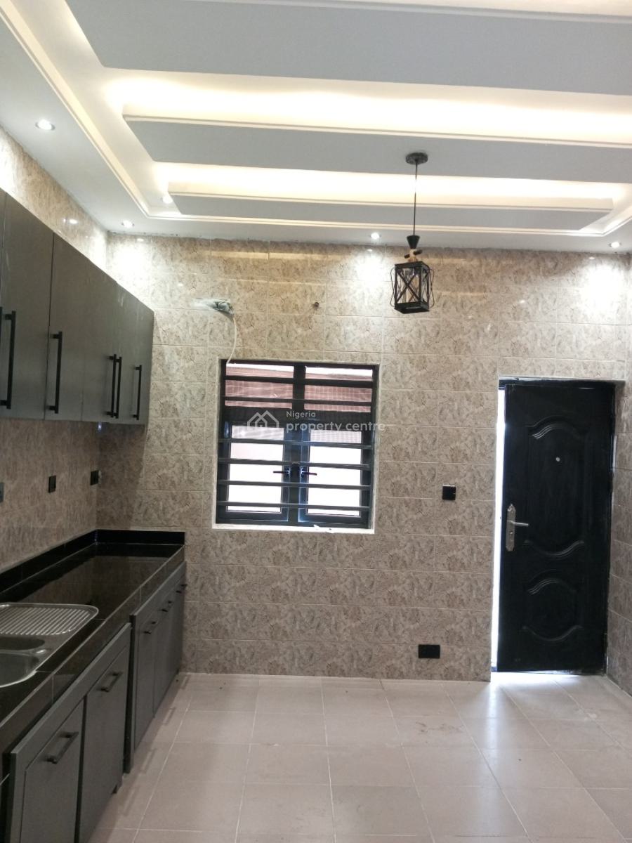 Spacious 5 Bedroom Duplex, Off Addo Road Close to Thomas Estate, Ado, Ajah, Lagos, Terraced Duplex for Rent