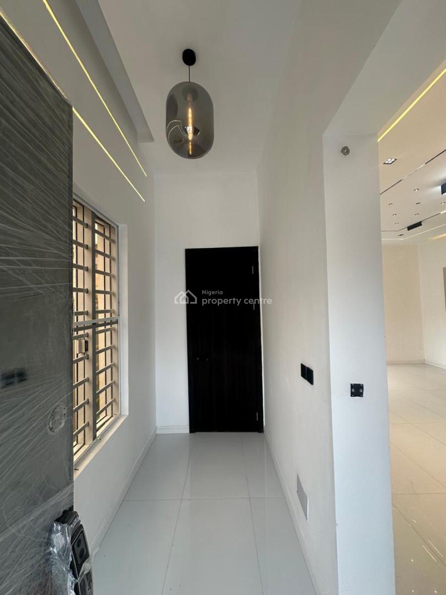 Aesthetically Pleasing 5 Bedroom Fully Detached with Private Cinema, Lekki Phase 1, Lekki, Lagos, Detached Duplex for Sale