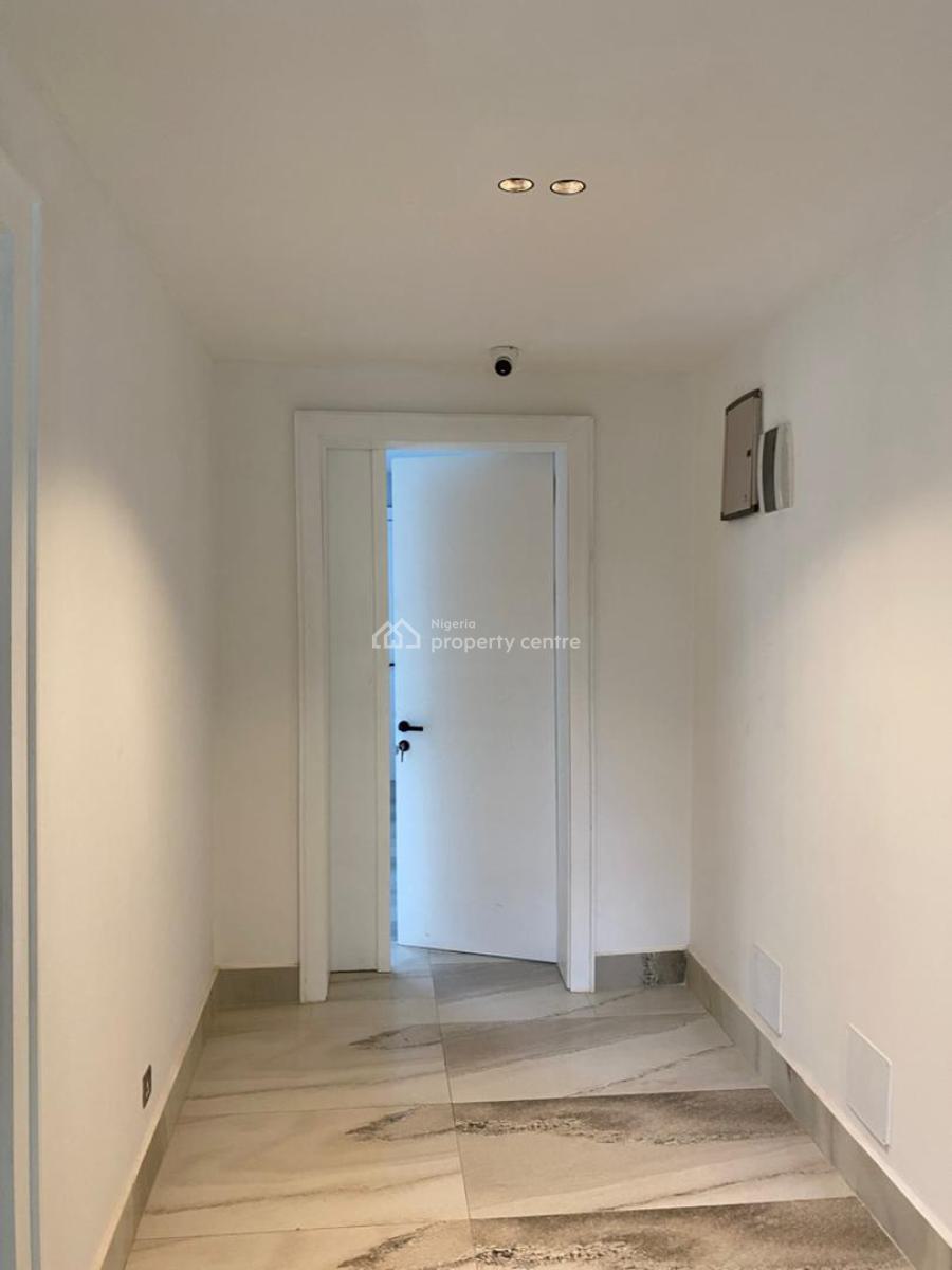 Brand New Luxurious Smart 4-bedroom Terrace Duplex, Guzape District, Abuja, Terraced Duplex for Sale