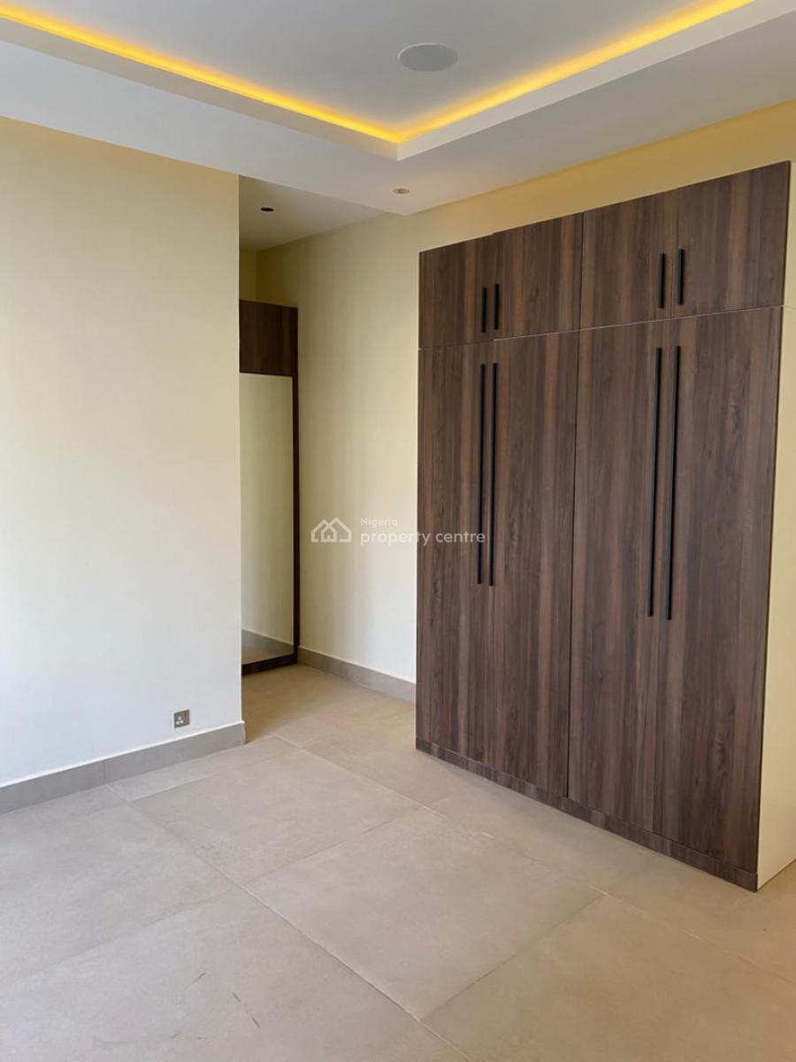 Brand New Luxurious Smart 4-bedroom Terrace Duplex, Guzape District, Abuja, Terraced Duplex for Sale