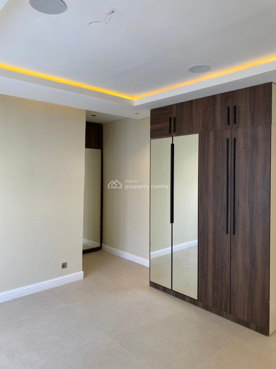Brand New Luxurious Smart 4-bedroom Terrace Duplex, Guzape District, Abuja, Terraced Duplex for Sale
