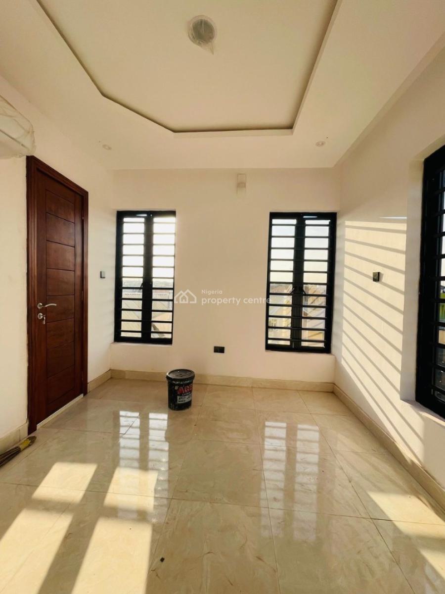 6 Bedroom Fully Detached Duplex, Gra Phase 2, Magodo, Lagos, Detached Duplex for Sale