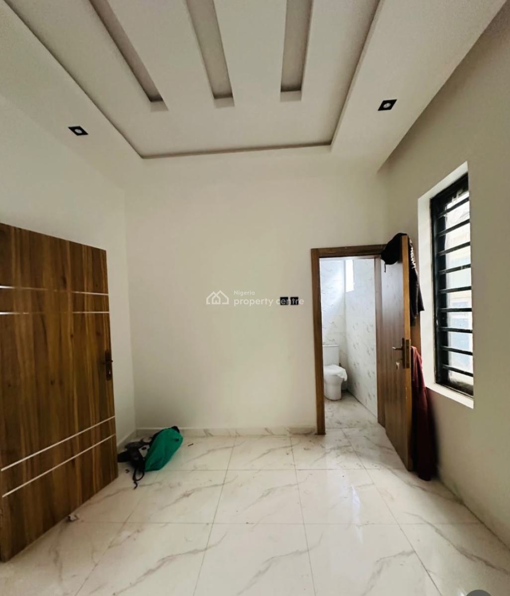 Nice 4 Bedroom  Semi Detached Duplex Self Compound, Olowora Isheri, Magodo, Lagos, Semi-detached Duplex for Sale