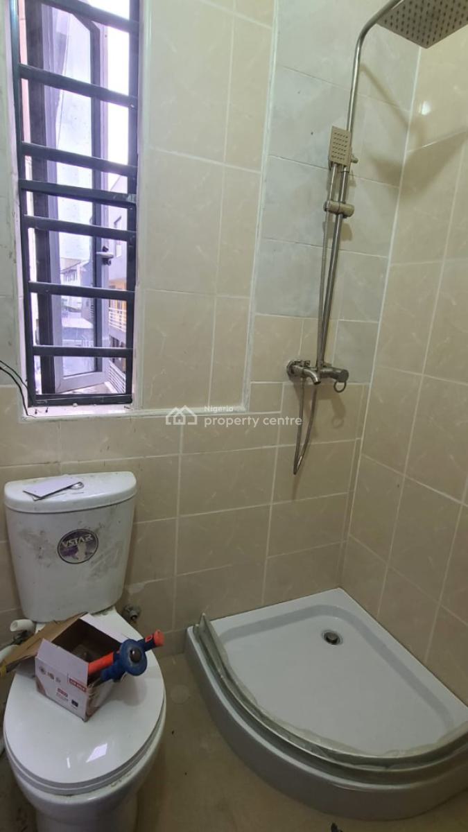 Fully Serviced Studio Apartment with 24 Hours Electricity, Lekki Phase 1, Lekki, Lagos, Flat / Apartment for Rent