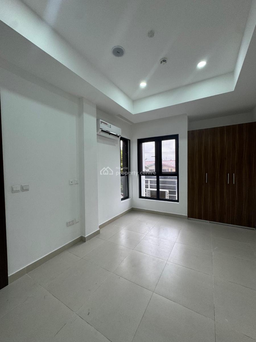 Towering, 3 Bedroom Apartment with a Therapeutic View , Swimming Pool, Lekki Phase 1, Lekki, Lagos, Flat / Apartment for Sale