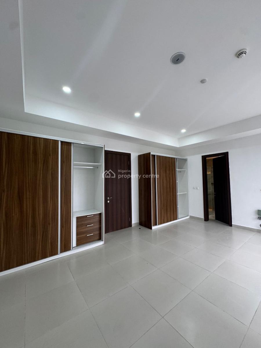 Towering, 3 Bedroom Apartment with a Therapeutic View , Swimming Pool, Lekki Phase 1, Lekki, Lagos, Flat / Apartment for Sale