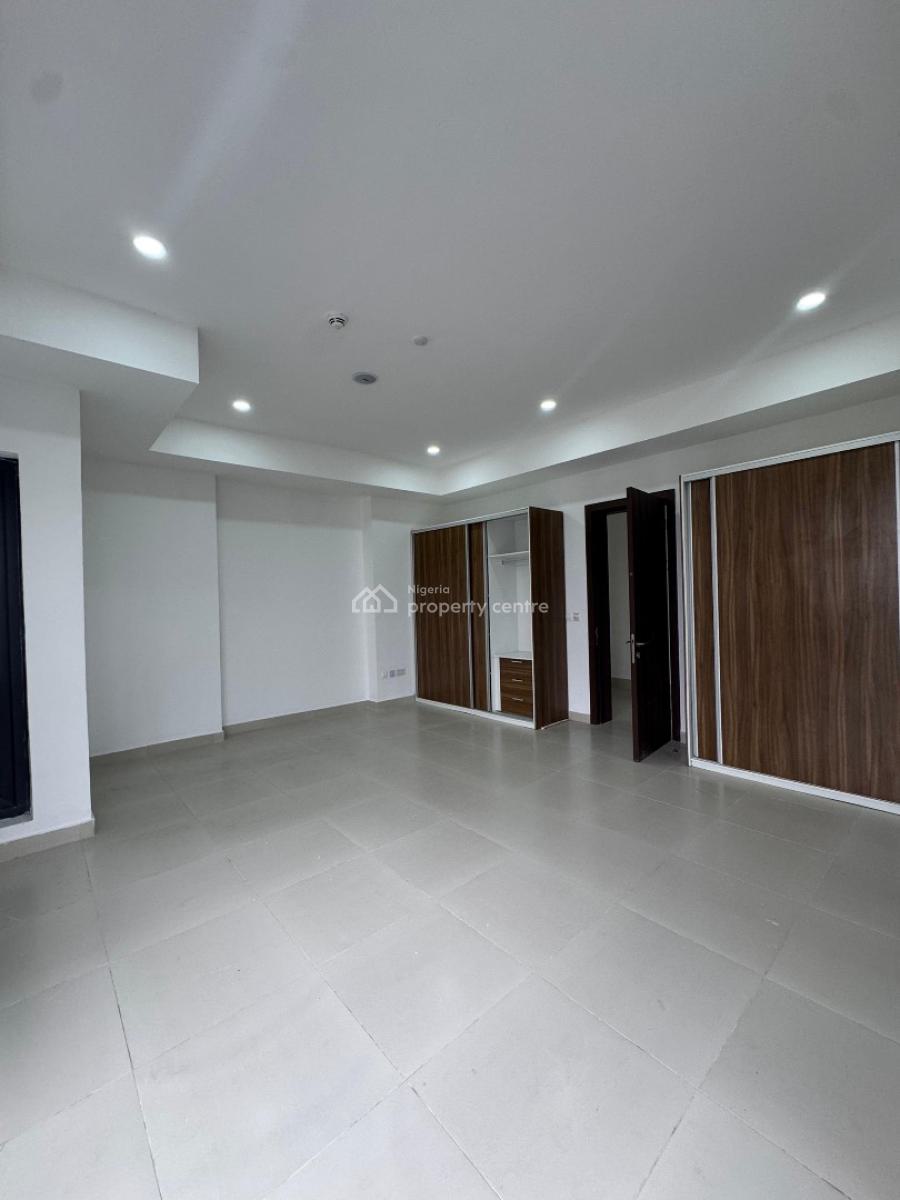 Towering, 3 Bedroom Apartment with a Therapeutic View , Swimming Pool, Lekki Phase 1, Lekki, Lagos, Flat / Apartment for Sale