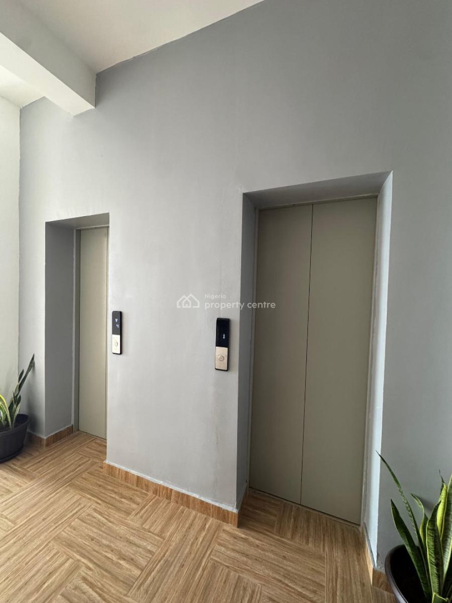 The Perfect 2 Bedroom Apartment, Lekki Phase 1, Lekki, Lagos, Flat / Apartment for Sale