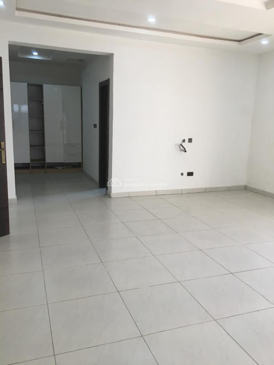 4 Bedroom Fully Detached Duplex with Bq, Orchid Road, Lekki, Lagos, Detached Duplex for Sale