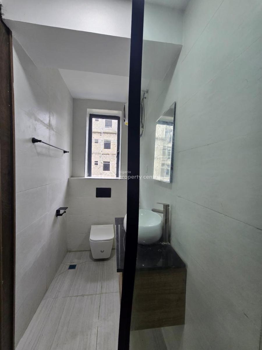 a Fully Serviced Lovely 2 Bedroom Apartment with Elevator & Pool, Ikate, Lekki, Lagos, Flat / Apartment for Sale