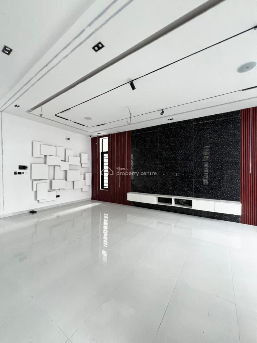 5 Bedrooms Fully-detached Duplex with Bq, 2nd Toll, Lekki, Lagos, Detached Duplex for Sale
