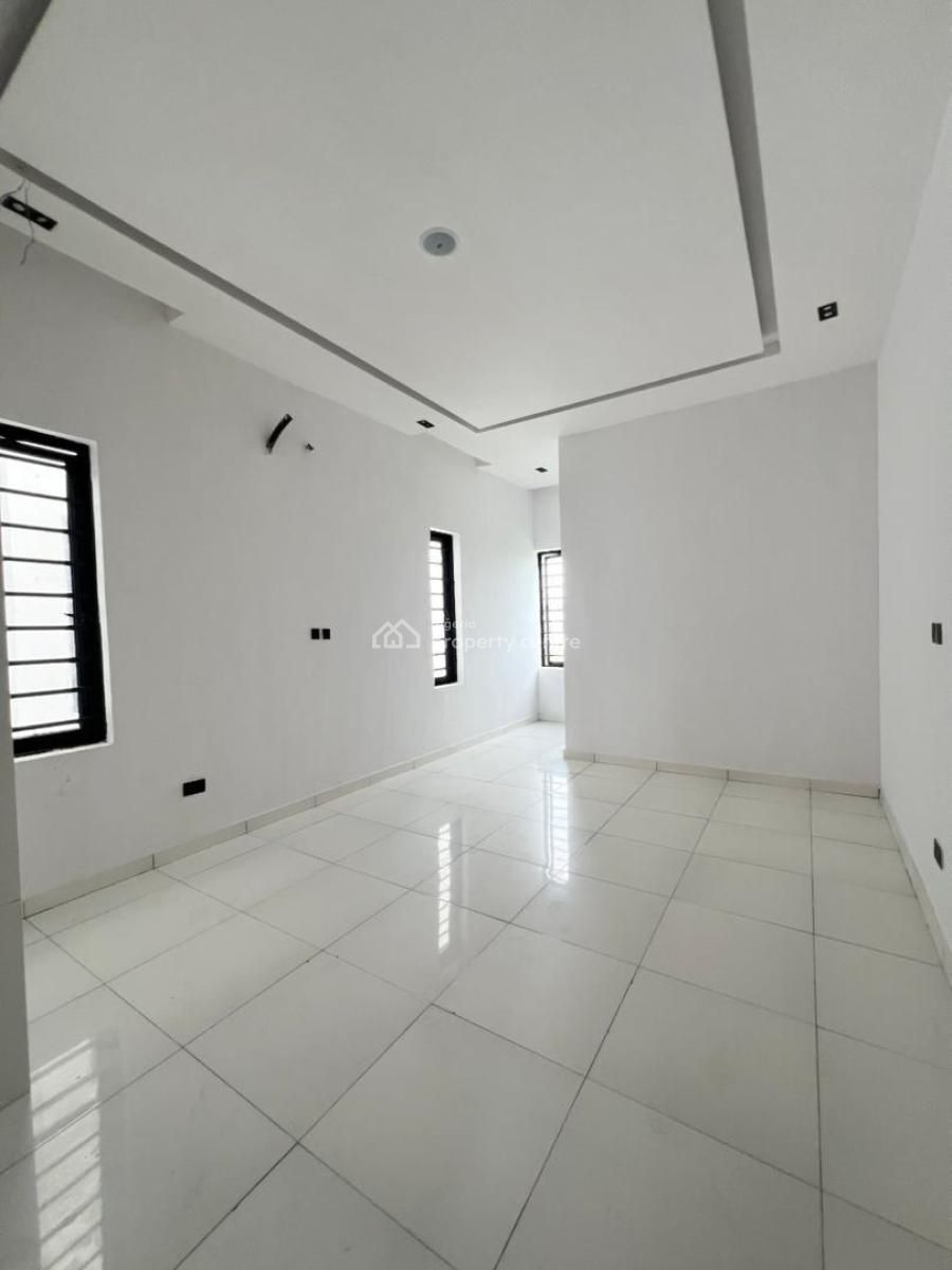 5 Bedrooms Fully-detached Duplex with Bq, 2nd Toll, Lekki, Lagos, Detached Duplex for Sale