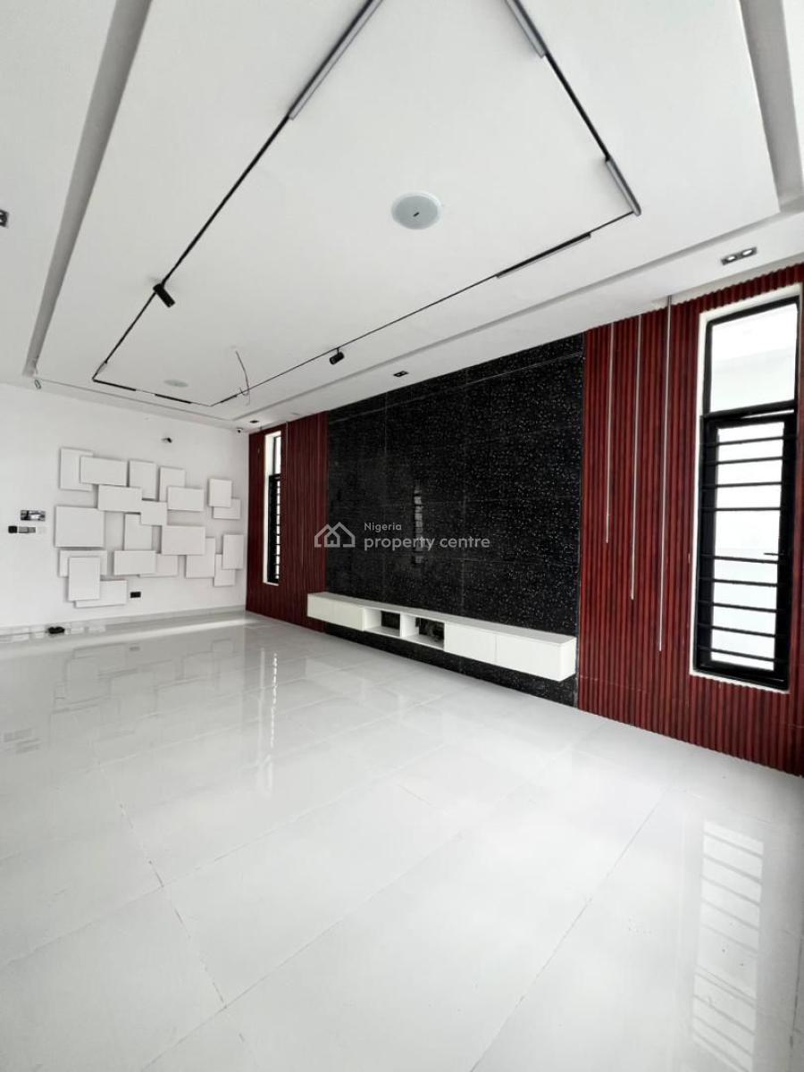 5 Bedrooms Fully-detached Duplex with Bq, 2nd Toll, Lekki, Lagos, Detached Duplex for Sale