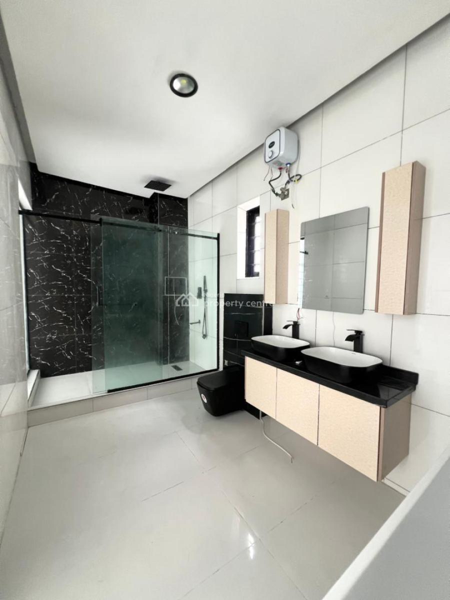 5 Bedrooms Fully-detached Duplex with Bq, 2nd Toll, Lekki, Lagos, Detached Duplex for Sale