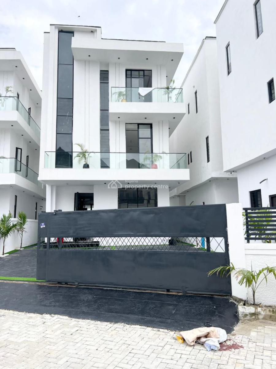 5 Bedrooms Fully-detached Duplex with Bq, 2nd Toll, Lekki, Lagos, Detached Duplex for Sale