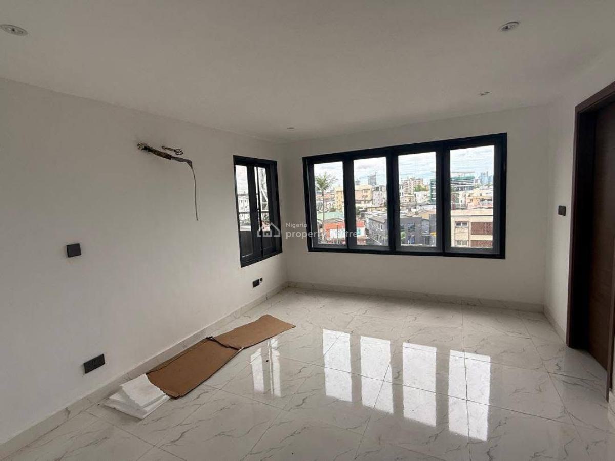 Beautifully Built Residential House, Off Awolowo, Ikoyi, Lagos, House for Sale