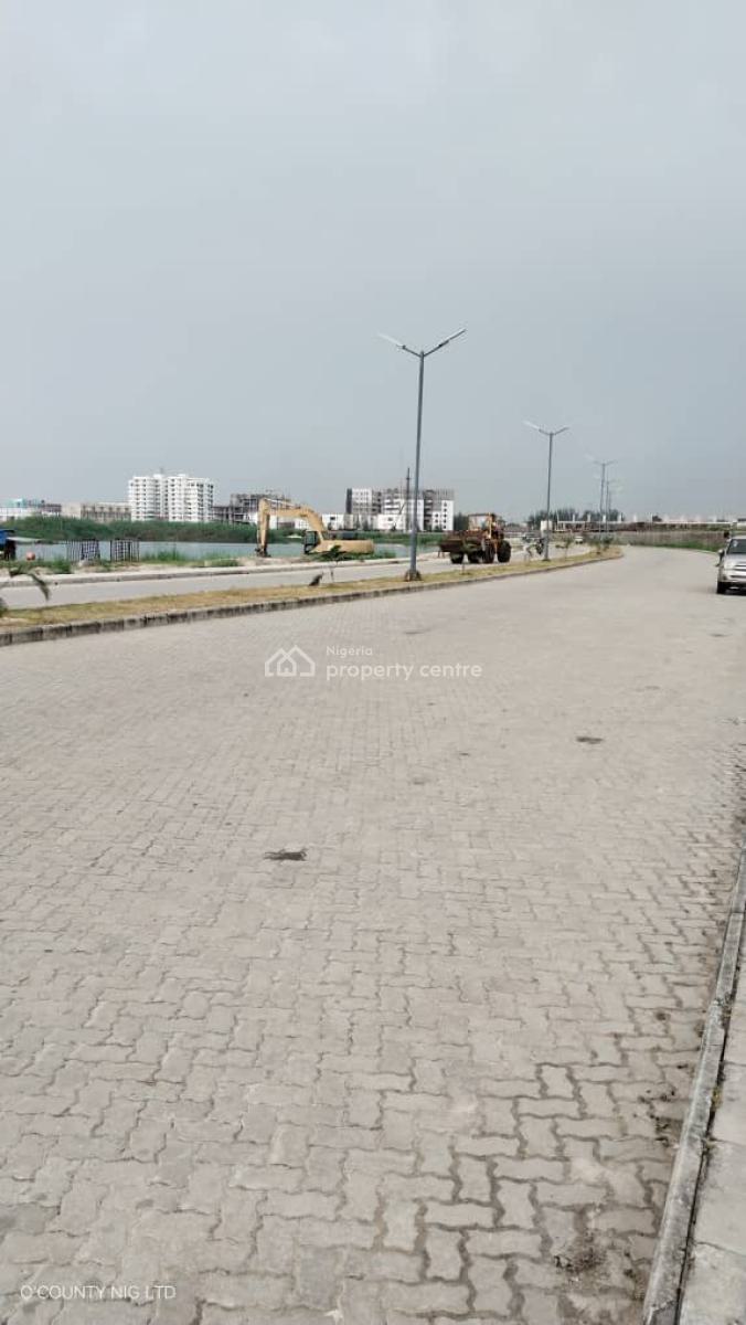 Awesome 1 Hectare of Land Good for a Mini-estate, Inside Lagoon District, Close to Orange Island, Lekki Phase 1, Lekki, Lagos, Mixed-use Land for Sale