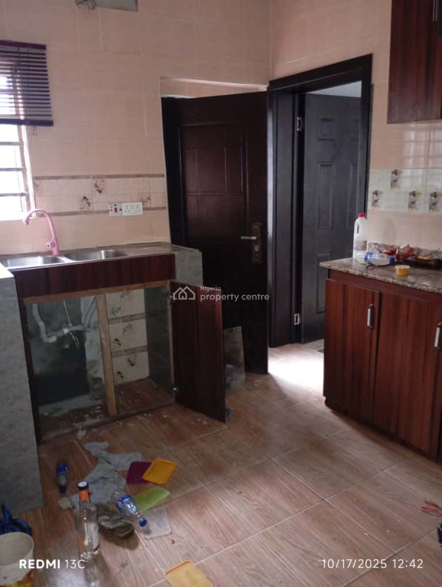 2 Bedrooms Shared Apartment, Even Estate, By Sunnyvila, Badore, Ajah, Lagos, Self Contain (single Rooms) for Rent