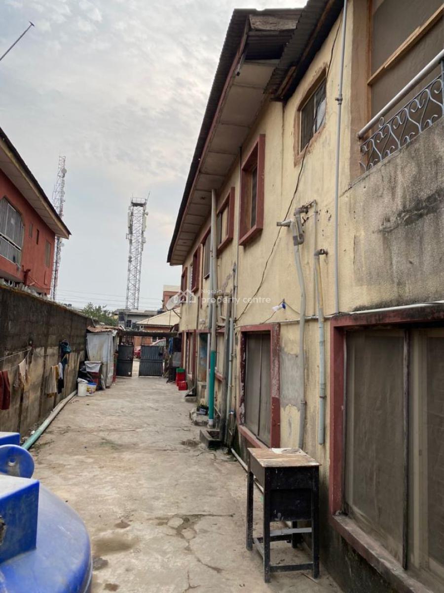 Blocks of Four Flats on 419sqm, Surulere, Lagos, House for Sale