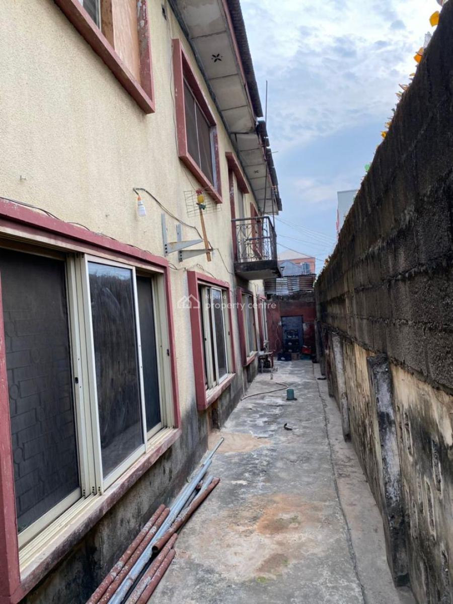Blocks of Four Flats on 419sqm, Surulere, Lagos, House for Sale