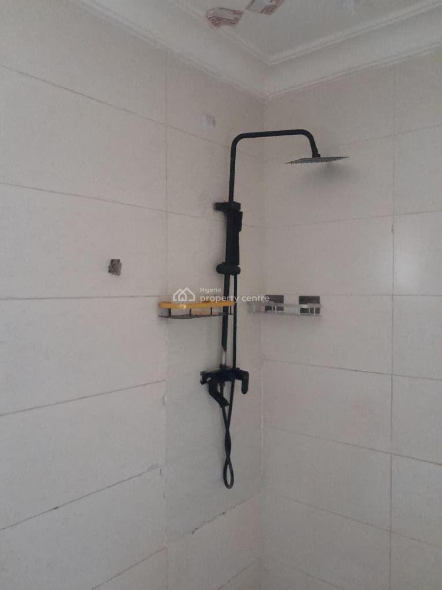 a Nicely Built 3 Bedroom Terraced Duplex, Osapa, Lekki, Lagos, Terraced Duplex for Rent