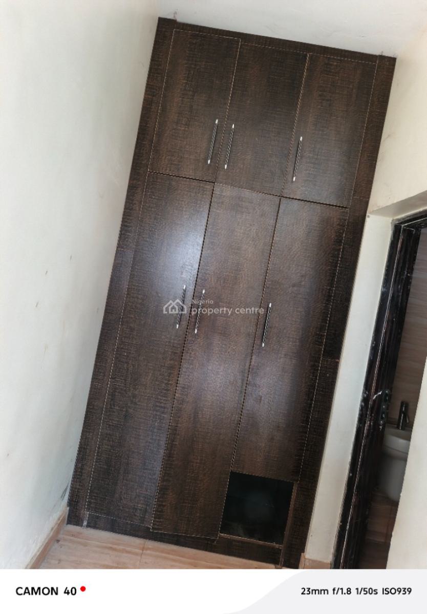 2 Rooms Bq with 2 Toilets and 2 Wardrobes, Idu Industrial, Abuja, Flat / Apartment for Rent