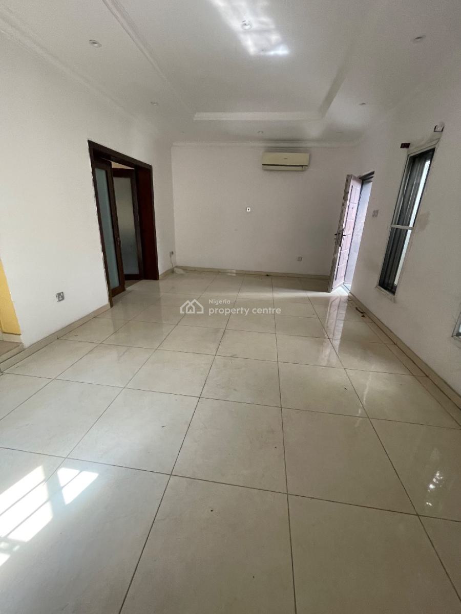 3 Bedrooms, Osapa London, Lekki, Lagos, Terraced Duplex for Rent