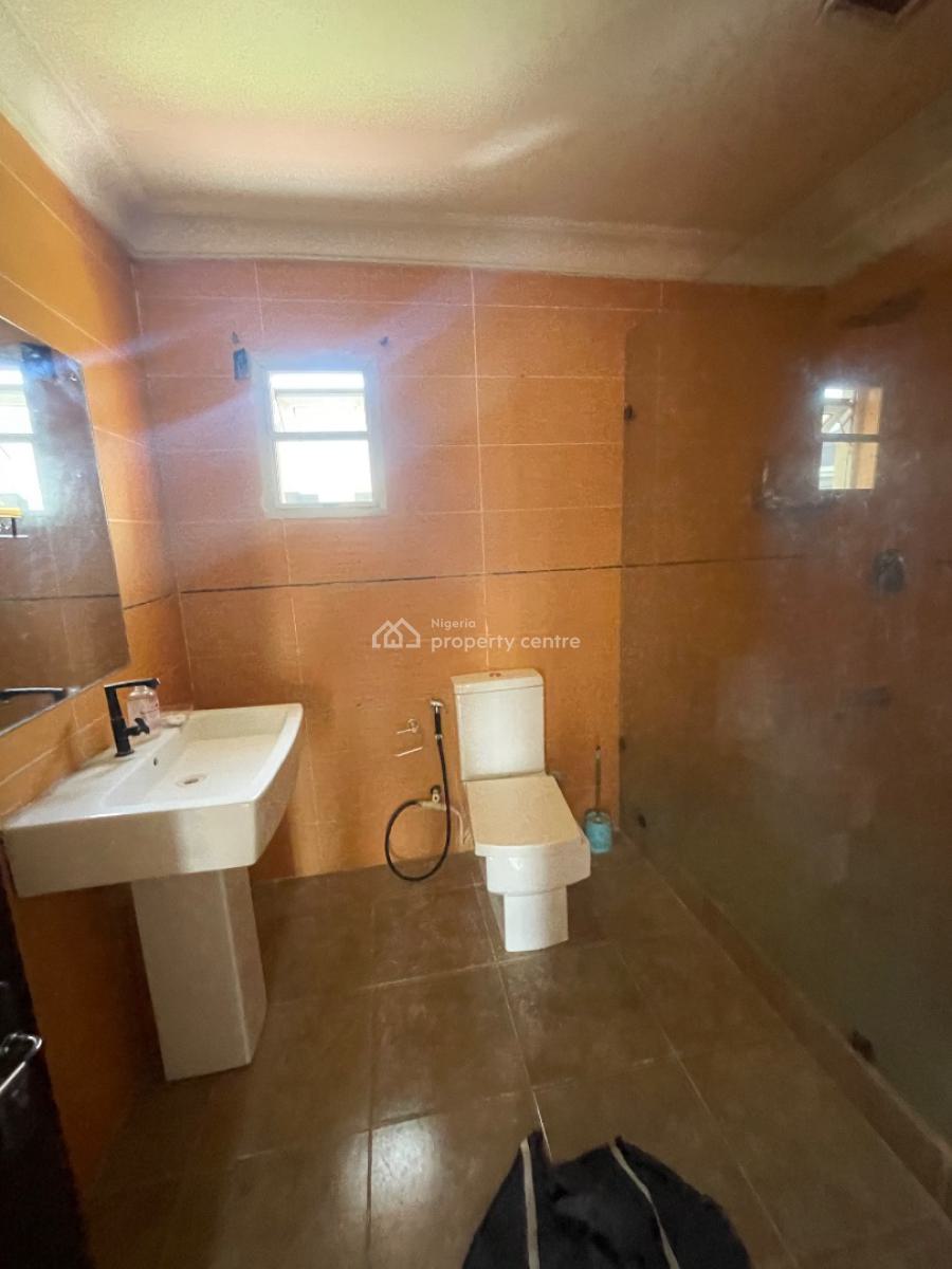 3 Bedrooms, Osapa London, Lekki, Lagos, Terraced Duplex for Rent