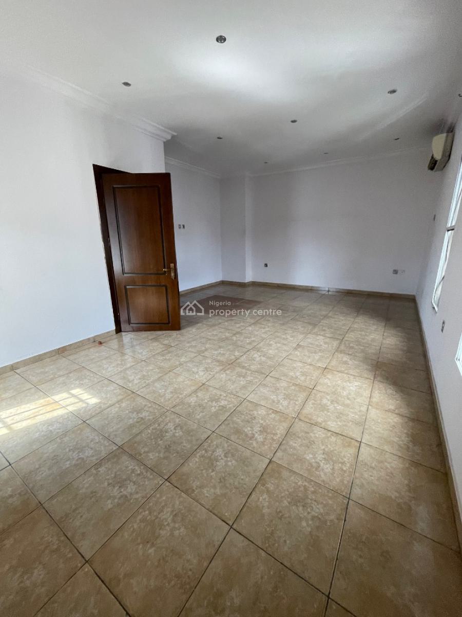 3 Bedrooms, Osapa London, Lekki, Lagos, Terraced Duplex for Rent