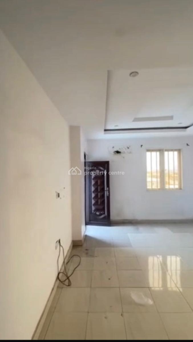 a Standard Spacious 3 Bedroom with Balcony and Kitchen Cabinet, Onike, Yaba, Lagos, Flat / Apartment for Rent